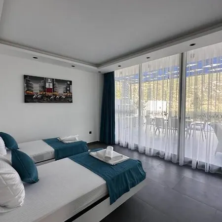 Serengeti / Kalkan 4* 카스